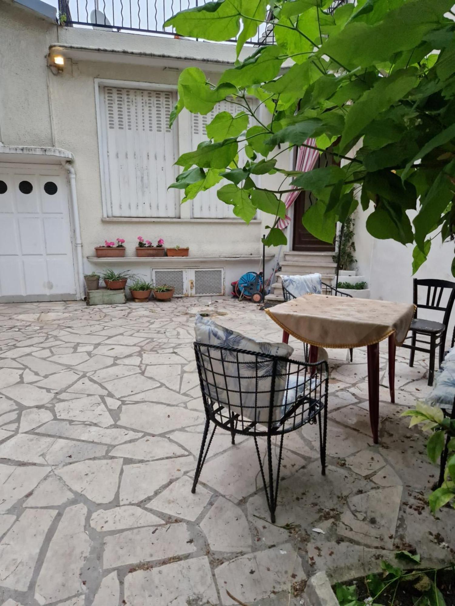 Break Moment In Paris By Metro 7 Aubervilliers Exterior foto
